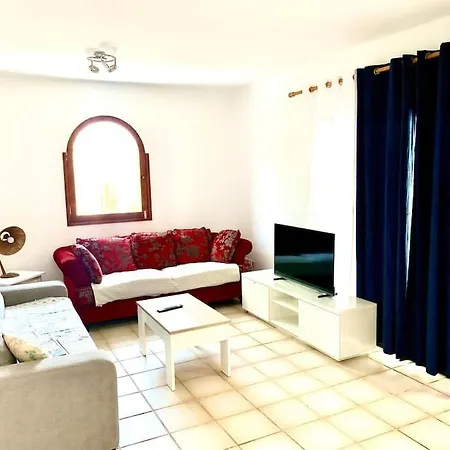 Casa Delfin * 科拉雷侯